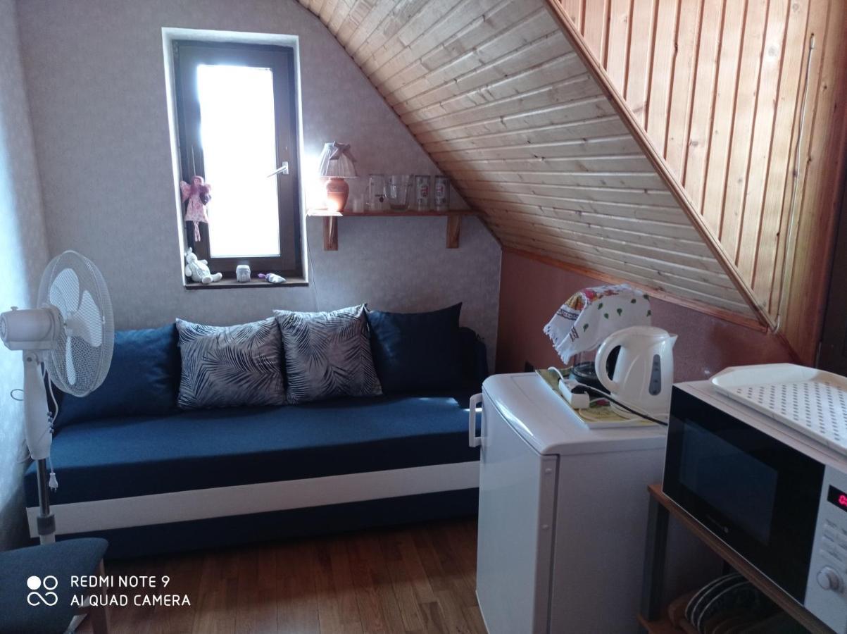 Toserdo Lakitelek Extérieur photo
